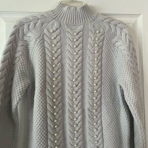 NWT Ann Taylor Gray Cable Mock Neck Sweater. Petite Medium.